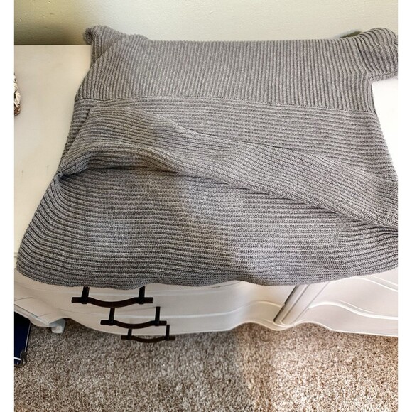 Vince Camino Mock Neck Sweater, Bell Sleeves, Gray, size‎ Large Ribbed - Picture 9 of 11